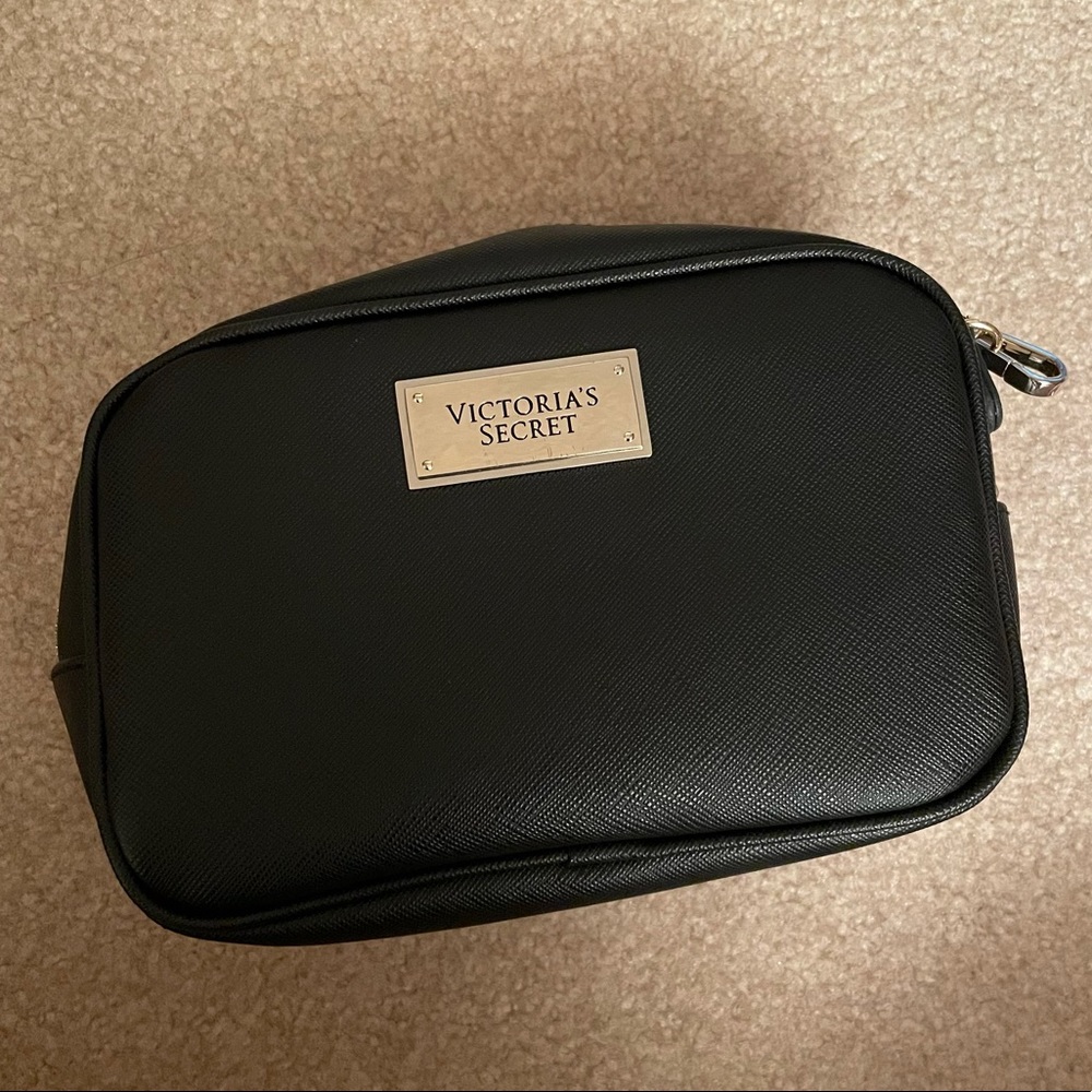 Victoria Secret’s Crossbody Bag